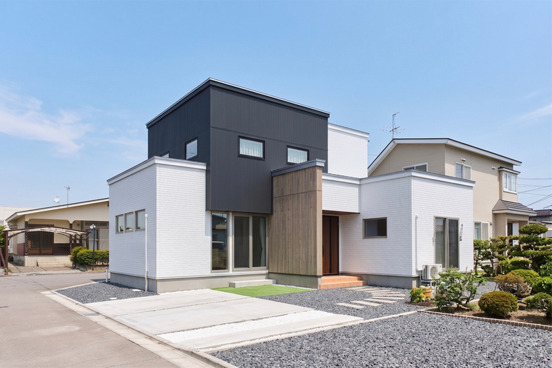 二世帯と本格派キッチンのある家